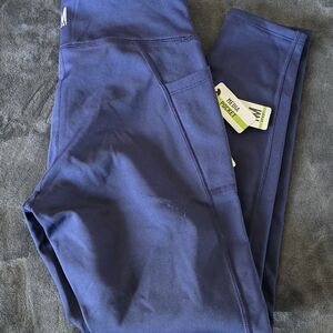 High-Waist Navy Athletic Leggings with Side Pocket